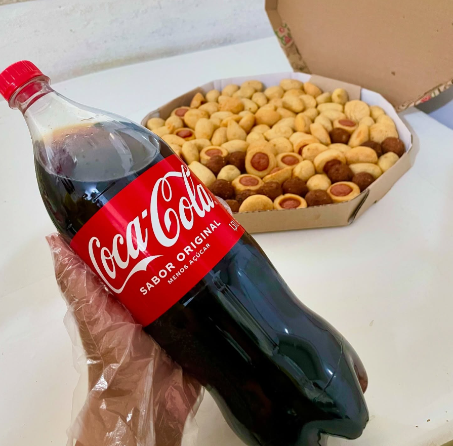 80 Salgados Mix + Coca Cola 1,5L