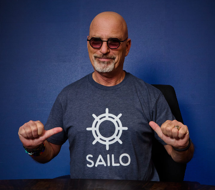 Howie Mandel Trusts Sailo 