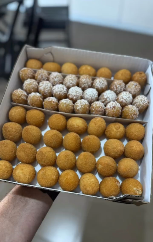 50 Salgados ( Churros e Coxinha )